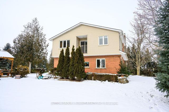 1650 Concession 6 Rd W, House detached with 3 bedrooms, 3 bathrooms and 20 parking in Hamilton ON | Image 8