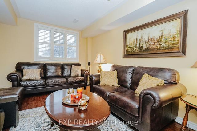 3358 c Kingston Rd, House attached with 4 bedrooms, 3 bathrooms and 2 parking in Toronto ON | Image 37