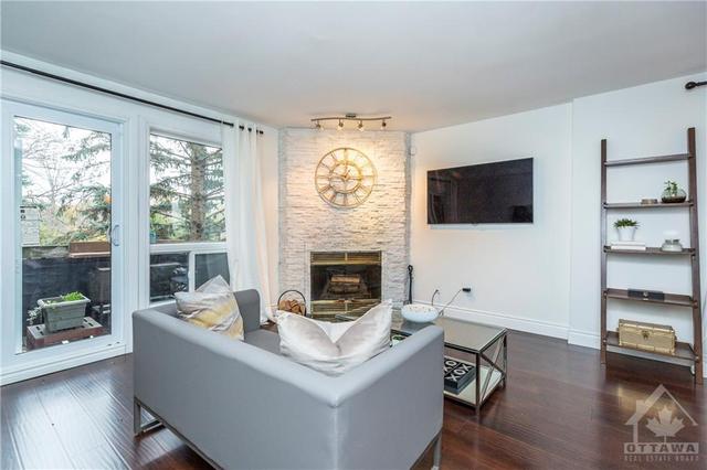 384 Briston Private, House attached with 2 bedrooms, 2 bathrooms and 1 parking in Ottawa ON | Image 5