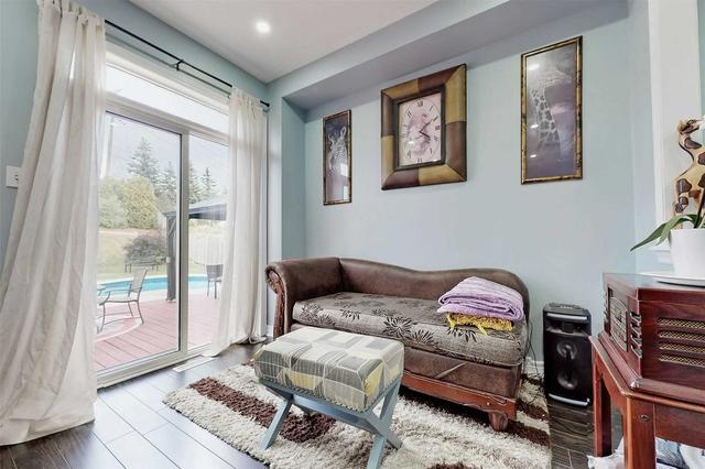 86 Harbourtown Cres, House semidetached with 4 bedrooms, 4 bathrooms and 4 parking in Brampton ON | Image 12