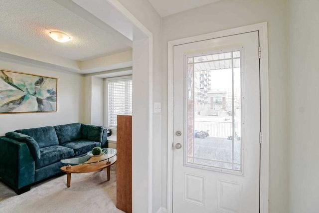 24 - 50 Hillcrest Ave, Townhouse with 3 bedrooms, 3 bathrooms and 2 parking in Brampton ON | Image 5