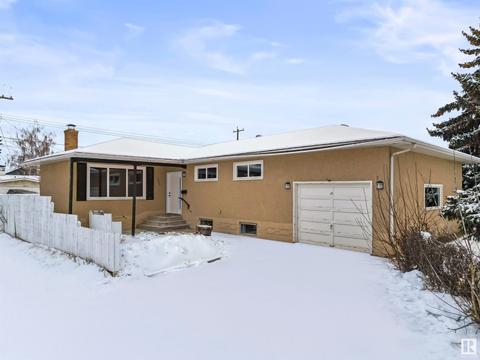 6004 89 Av Nw, House detached with 4 bedrooms, 2 bathrooms and null parking in Edmonton AB | Card Image