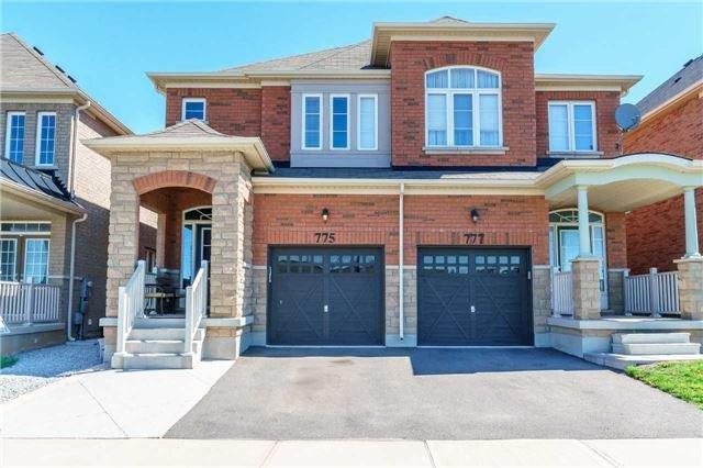 775 Asleton Blvd, House semidetached with 3 bedrooms, 3 bathrooms and 1 parking in Milton ON | Image 1