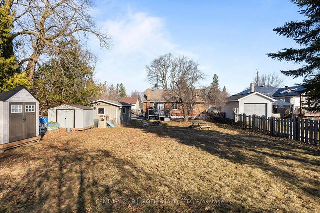 243 Wellington St E, House detached with 3 bedrooms, 2 bathrooms and 5 parking in Barrie ON | Image 22