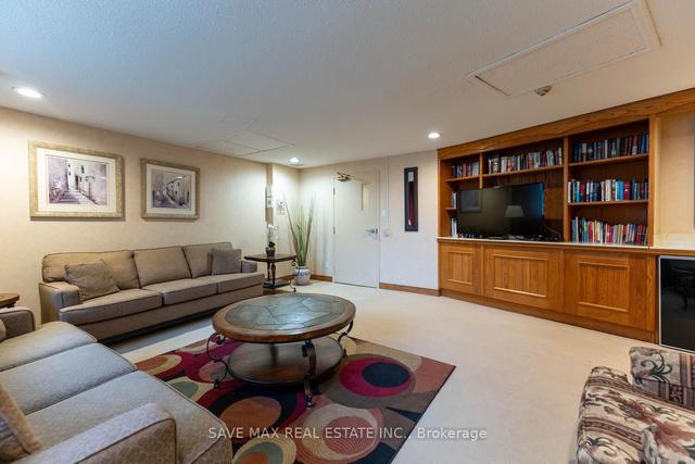 1401 - 40 Richview Rd, Condo with 3 bedrooms, 3 bathrooms and 1 parking in Toronto ON | Image 9
