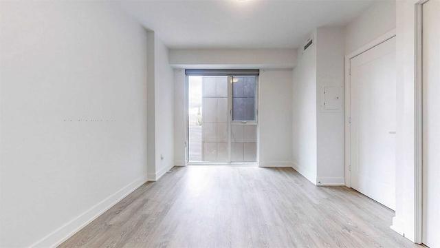 315 - 80 Vanauley St, Condo with 3 bedrooms, 3 bathrooms and 1 parking in Toronto ON | Image 4