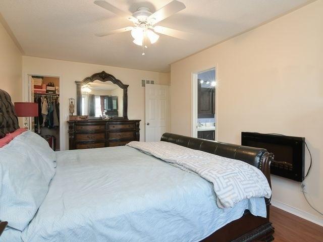 24 Lancewood Cres, Townhouse with 3 bedrooms, 4 bathrooms and 1 parking in Brampton ON | Image 9