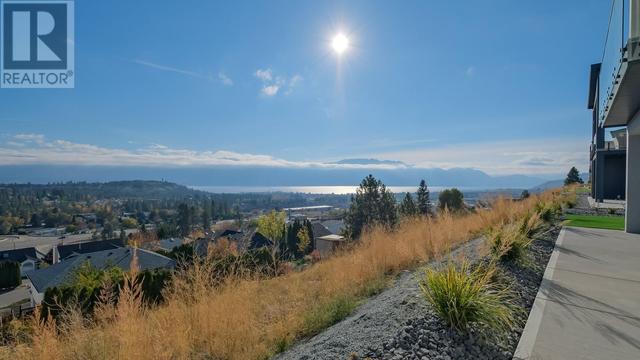 2141 Ensign Quay, House detached with 7 bedrooms, 5 bathrooms and 5 parking in West Kelowna BC | Image 29