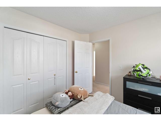 9815 180a Av Nw, House detached with 4 bedrooms, 2 bathrooms and null parking in Edmonton AB | Image 22