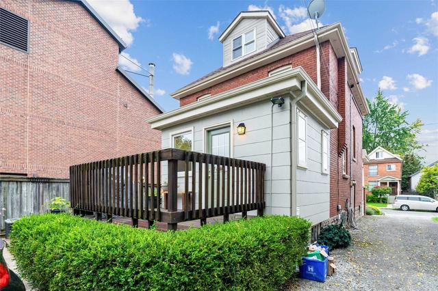 334 Charlton Ave W, House detached with 4 bedrooms, 3 bathrooms and 3 parking in Hamilton ON | Image 32