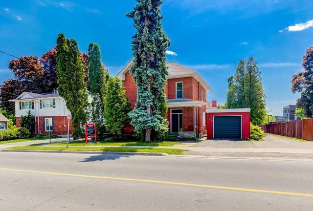 79 Queen St, House detached with 5 bedrooms, 4 bathrooms and 13 parking in Clarington ON | Image 1