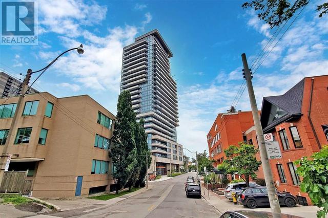 1002 - 181 Bedford Rd, Condo with 2 bedrooms, 2 bathrooms and 1 parking in Toronto ON | Card Image