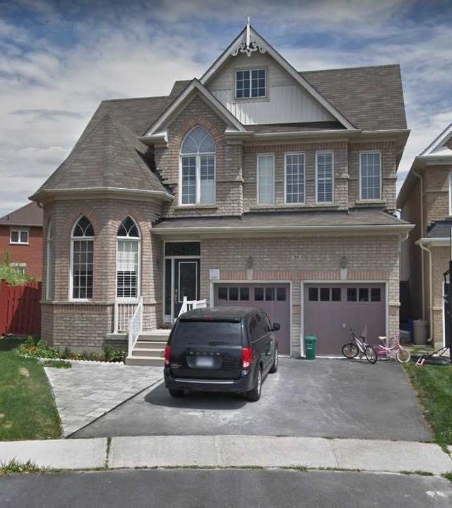 35 Geddington Cres, House detached with 2 bedrooms, 1 bathrooms and 4 parking in Markham ON | Image 1