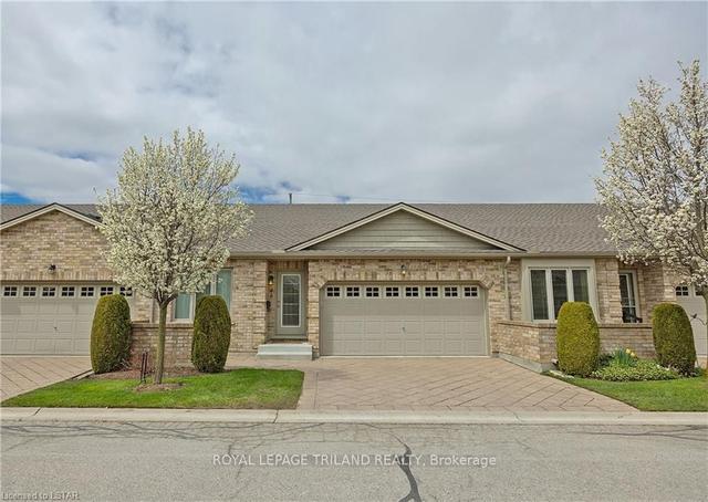 46 - 620 Thistlewood Dr, Townhouse with 3 bedrooms, 3 bathrooms and 4 parking in London ON | Image 1