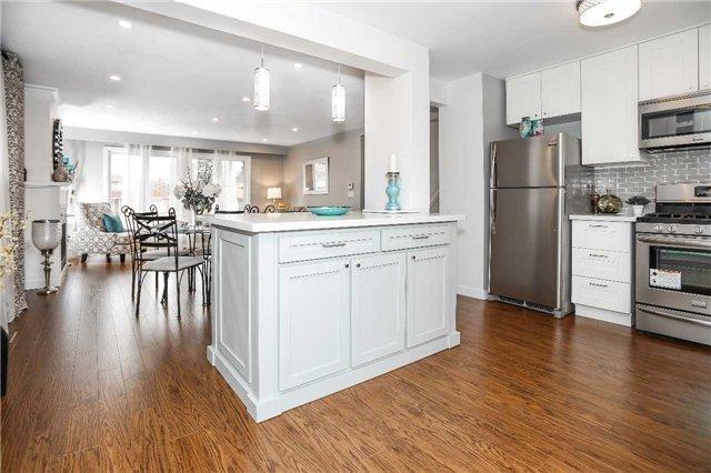404 Amstel Crt, House detached with 3 bedrooms, 3 bathrooms and 4 parking in Oshawa ON | Image 7