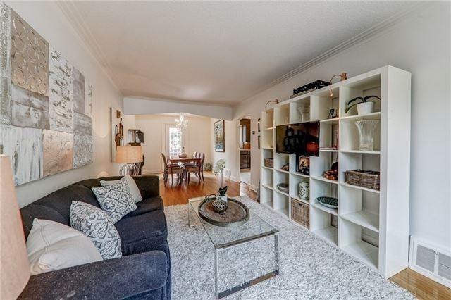 22 Beresford Ave, House detached with 2 bedrooms, 2 bathrooms and 1 parking in Toronto ON | Image 2