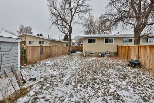 1321 Stafford Drive N, Home with 3 bedrooms, 1 bathrooms and 2 parking in Lethbridge County AB | Image 24