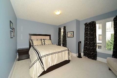 th33 - 9 Oakburn Cres, Townhouse with 3 bedrooms, 3 bathrooms and 1 parking in Toronto ON | Image 13
