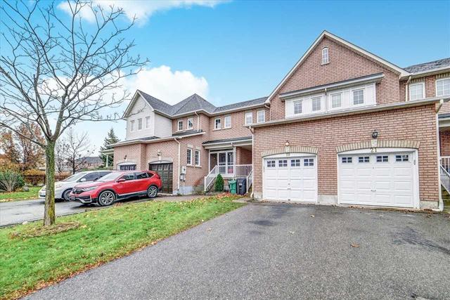 19 Stirrup Crt, House attached with 3 bedrooms, 3 bathrooms and 3 parking in Brampton ON | Image 20
