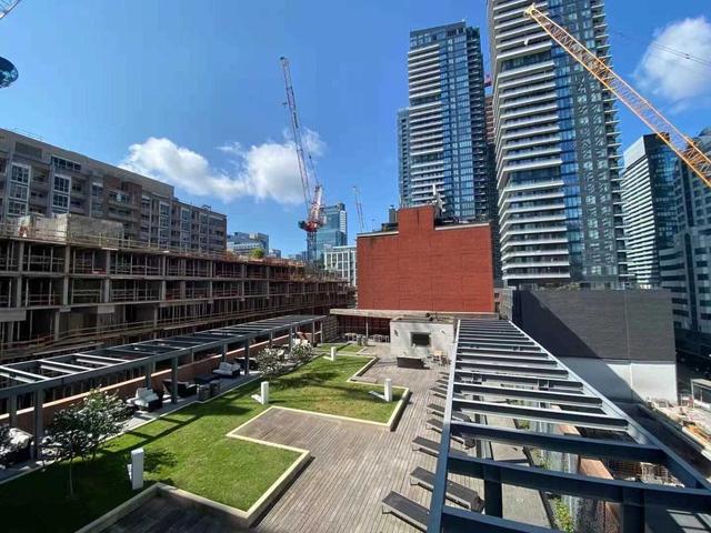 811 - 8 Mercer St, Condo with 2 bedrooms, 2 bathrooms and 0 parking in Toronto ON | Image 17
