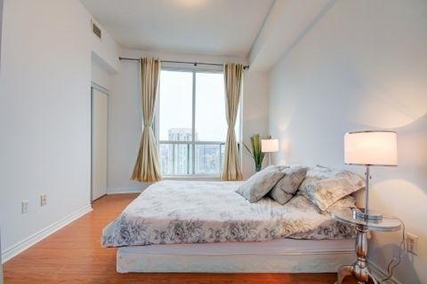 Uph09 - 7 Lorraine Dr N, Condo with 3 bedrooms, 2 bathrooms and 1 parking in Toronto ON | Image 10