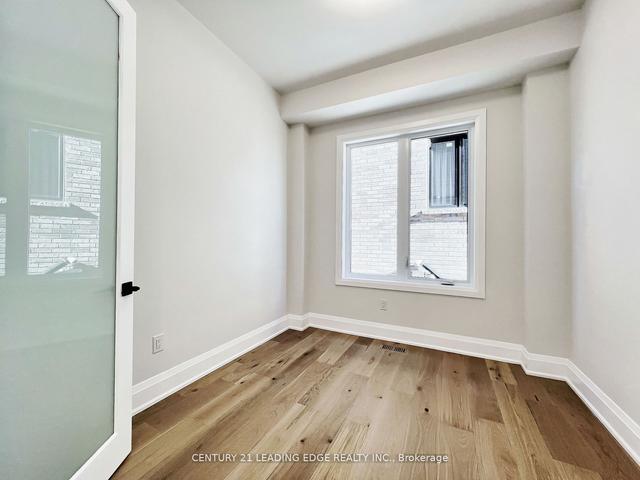 10 Stamford Sq S, House detached with 4 bedrooms, 6 bathrooms and 4 parking in Toronto ON | Image 3