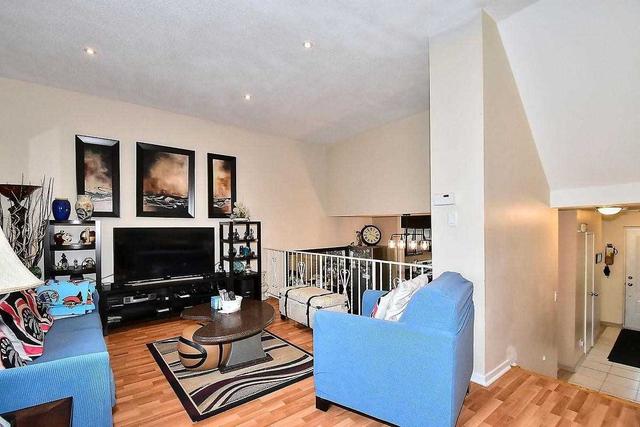 8 - 368 Driftwood Ave, Townhouse with 3 bedrooms, 3 bathrooms and 1 parking in Toronto ON | Image 13