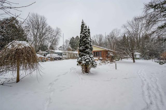 21 Sackitt Rd, House detached with 3 bedrooms, 2 bathrooms and 5 parking in Kawartha Lakes ON | Image 19