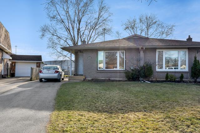 4649 Sussex Dr, House semidetached with 3 bedrooms, 2 bathrooms and 3 parking in Niagara Falls ON | Image 12