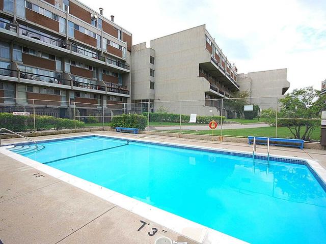 1207 - 362 The East Mall, Condo with 2 bedrooms, 2 bathrooms and 1 parking in Toronto ON | Image 31