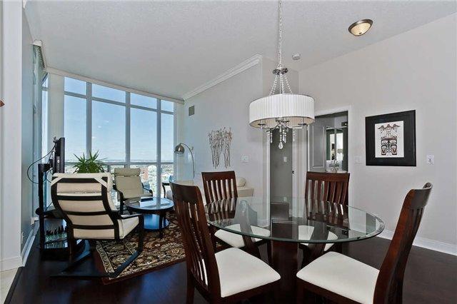 lph08 - 80 Absolute Ave, Condo with 2 bedrooms, 2 bathrooms and 1 parking in Mississauga ON | Image 5