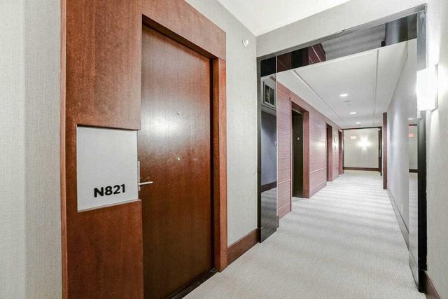 n821 - 120 Bayview Ave, Condo with 2 bedrooms, 2 bathrooms and 1 parking in Toronto ON | Image 23