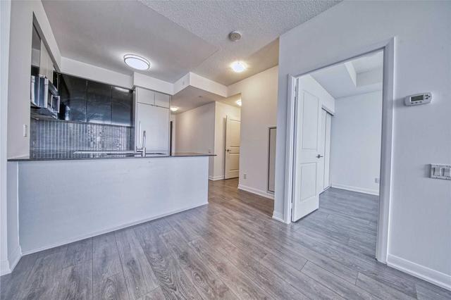 lph505 - 5162 Yonge St, Condo with 1 bedrooms, 1 bathrooms and 1 parking in Toronto ON | Image 2