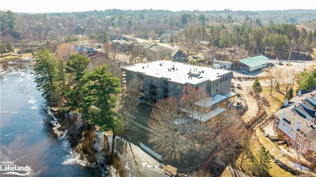 Come see for yourself, how easy waterfront living can be in Muskoka | Image 3