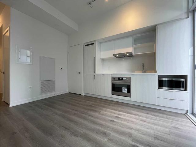 2210 - 138 Downes St, Condo with 0 bedrooms, 1 bathrooms and 0 parking in Toronto ON | Image 12