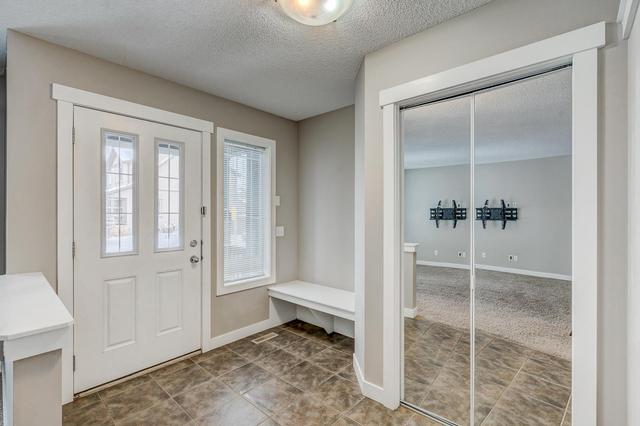 2 Panora View Nw, Home with 3 bedrooms, 1 bathrooms and 2 parking in Calgary AB | Image 13