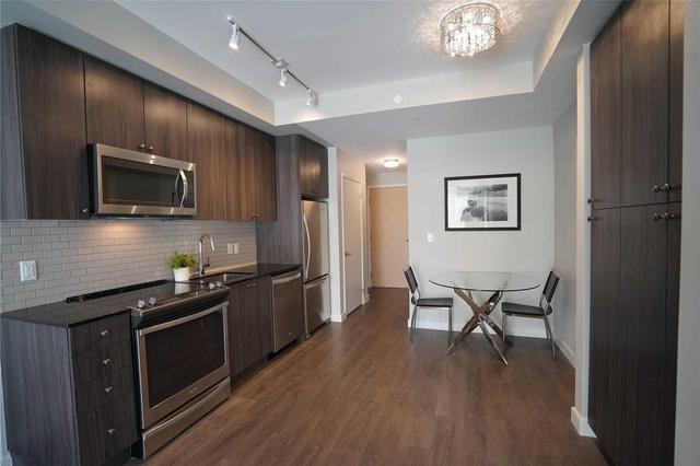 201 - 150 Sabina Dr, Condo with 1 bedrooms, 1 bathrooms and 1 parking in Oakville ON | Image 3