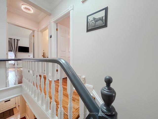 128 Spruce St, House attached with 2 bedrooms, 2 bathrooms and 2 parking in Toronto ON | Image 17