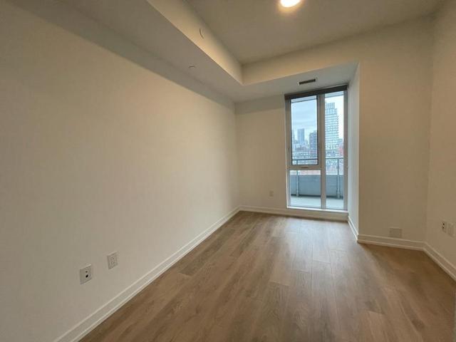 806 - 225 Sumach St, Condo with 1 bedrooms, 1 bathrooms and 0 parking in Toronto ON | Image 2