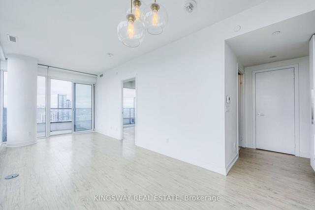4206 - 85 Wood St, Condo with 2 bedrooms, 1 bathrooms and 0 parking in Toronto ON | Image 23