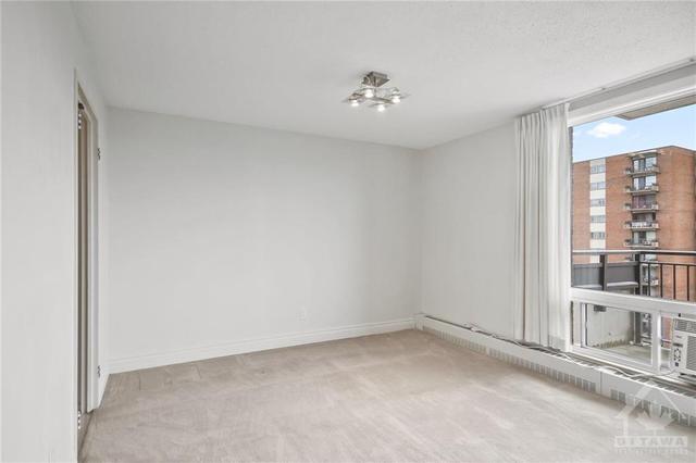 807 - 1465 Baseline Road, Condo with 2 bedrooms, 1 bathrooms and 1 parking in Ottawa ON | Image 10