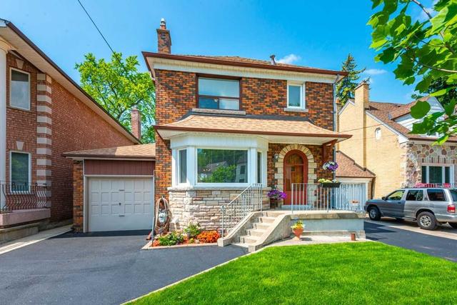 53 Glenwood Cres, House detached with 3 bedrooms, 2 bathrooms and 3 parking in Toronto ON | Image 12