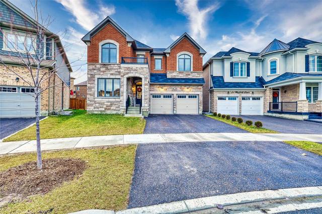 53 Westfield Dr, House detached with 5 bedrooms, 4 bathrooms and 4 parking in Whitby ON | Image 1