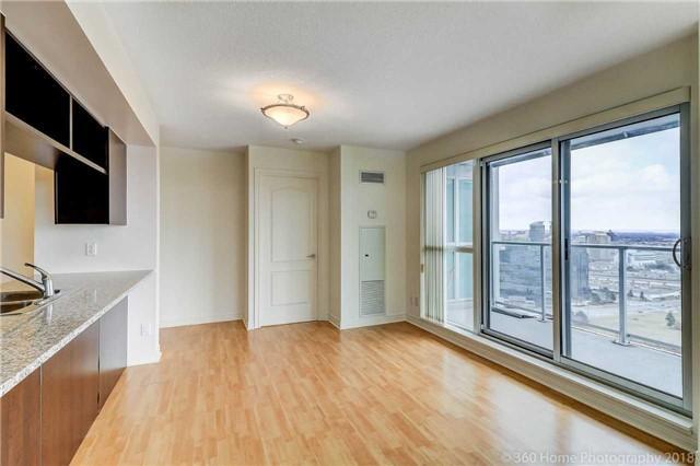 3004 - 70 Town Centre Crt, Condo with 2 bedrooms, 2 bathrooms and 1 parking in Toronto ON | Image 3