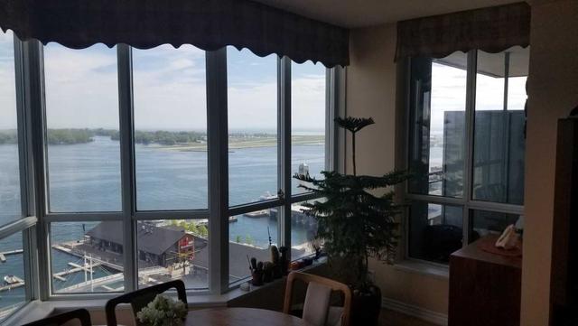 2019 - 230 Queens Quay W, Condo with 2 bedrooms, 2 bathrooms and 1 parking in Toronto ON | Image 6