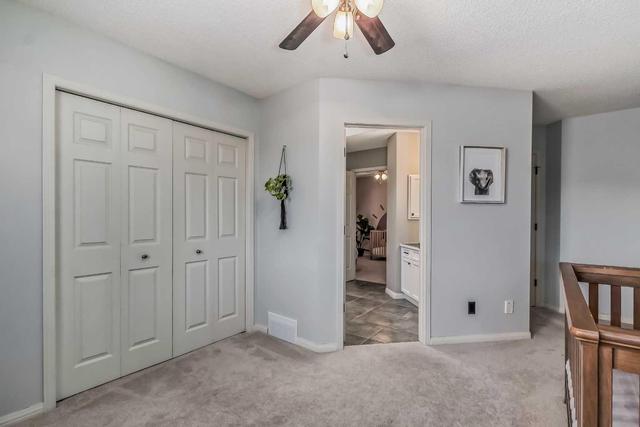 35 Valley Creek Bay Nw, House detached with 3 bedrooms, 2 bathrooms and 2 parking in Calgary AB | Image 30