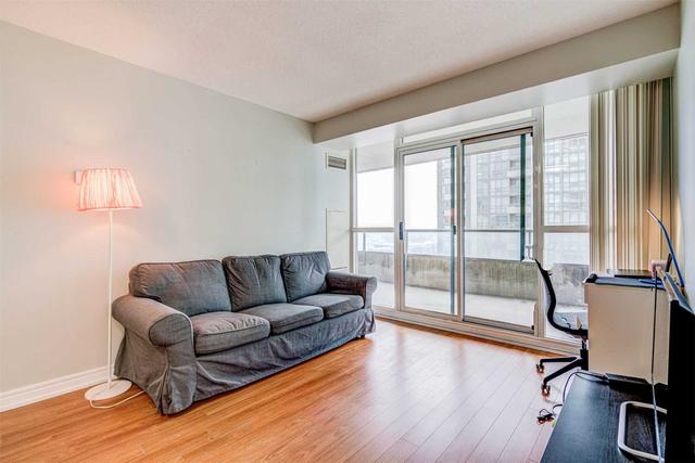 1807 - 23 Hollywood Ave, Condo with 2 bedrooms, 2 bathrooms and 1 parking in Toronto ON | Image 25