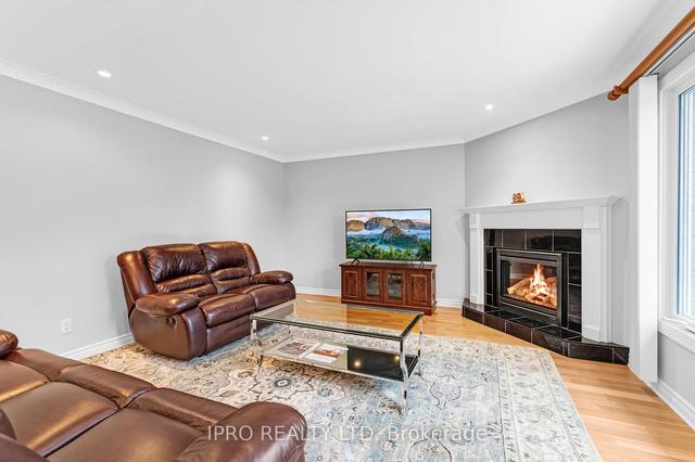544 Dean Dr, House detached with 3 bedrooms, 3 bathrooms and 6 parking in Cornwall ON | Image 5