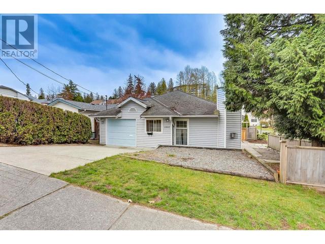 11602 225 Street, House detached with 3 bedrooms, 2 bathrooms and 3 parking in Maple Ridge BC | Image 17