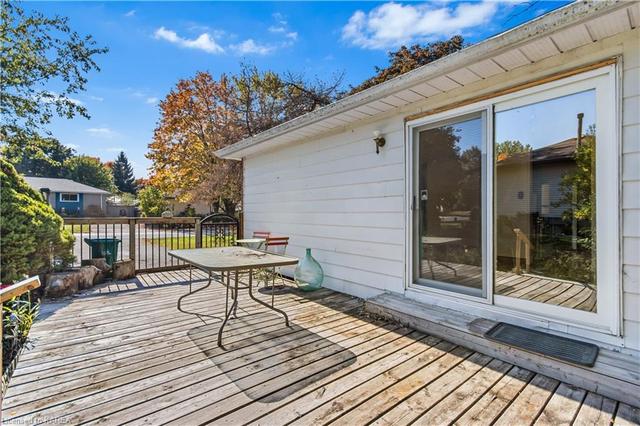 713 Clark Crescent, House detached with 4 bedrooms, 1 bathrooms and 4 parking in Kingston ON | Image 26